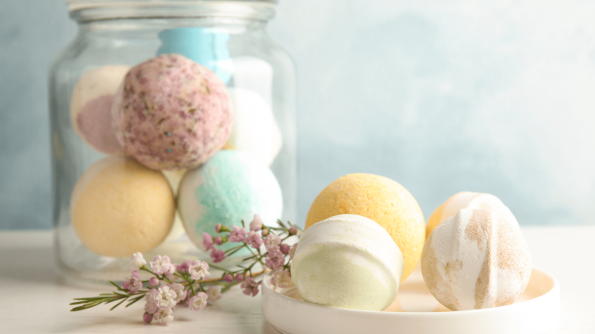 Bath bomb -min.png